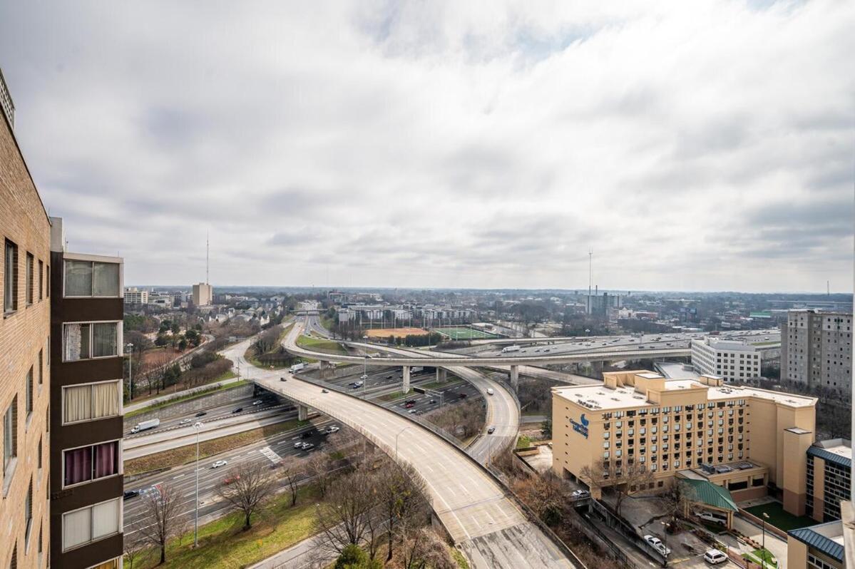 Heart Downtown! City View Onsite Parking! King Bed Lm807 Atlanta Exteriér fotografie