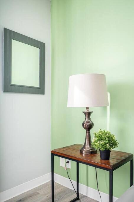 Heart Downtown! City View Onsite Parking! King Bed Lm807 Atlanta Exteriér fotografie